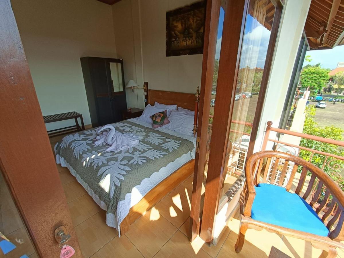 Wahyu Accomodation Ubud Esterno foto