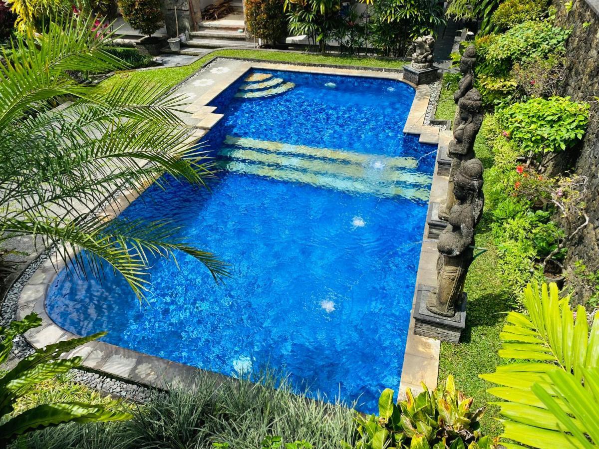 Wahyu Accomodation Ubud Esterno foto